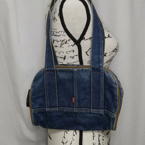 levis bag online